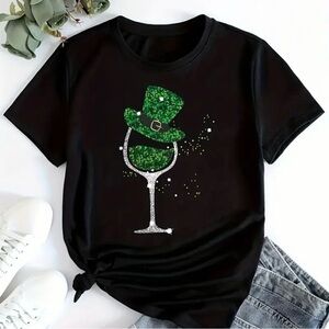 ST. PATRICKS DAY & GOBLET PRINT TSHIRT